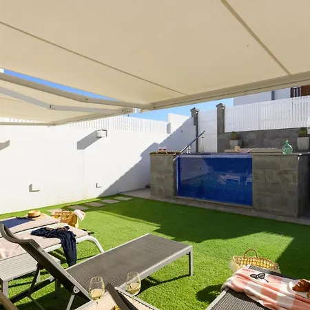 Holiday home Atlantis - *